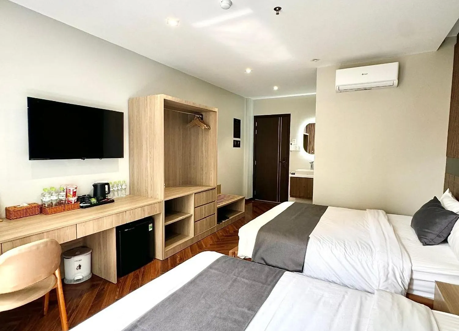 Hai Long Hotel 2 Vung Tau 0*,  Vietnam