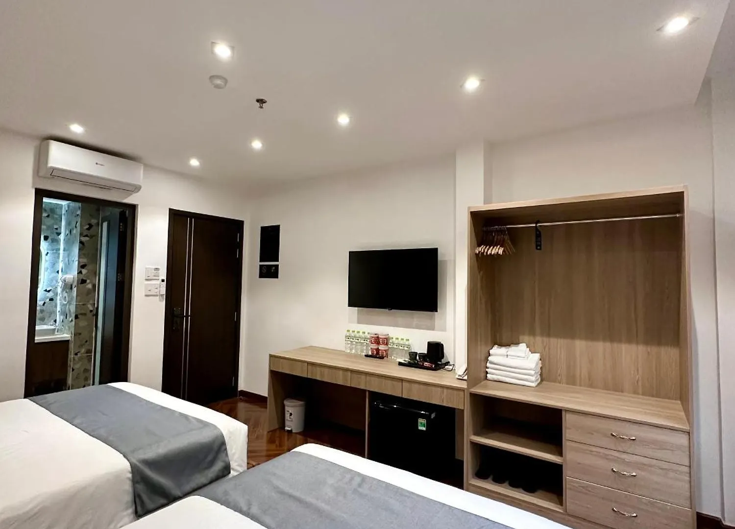 Hai Long Hotel 2 فونج تاو فيتنام